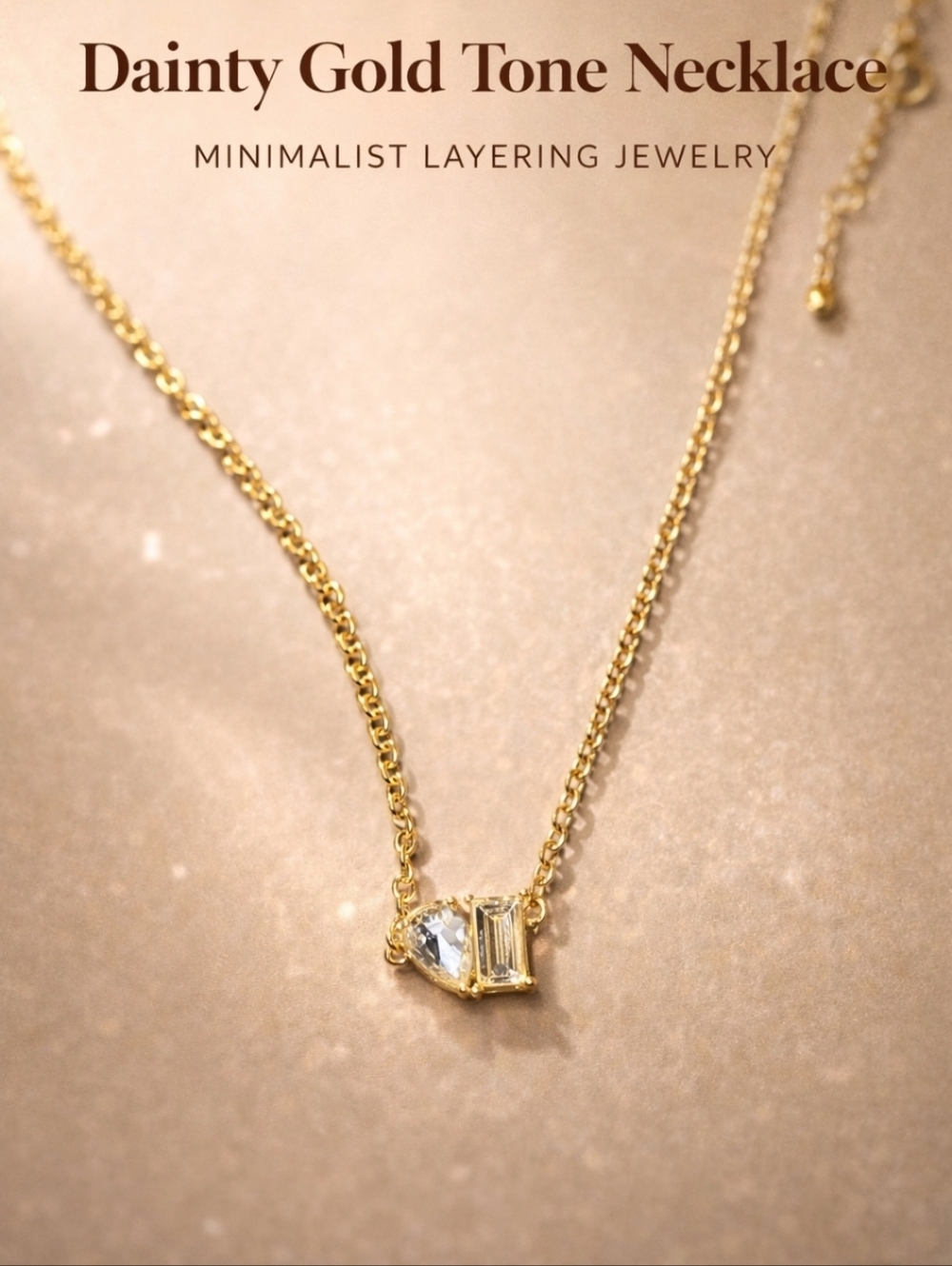 Gorgeous gold short pendant necklace